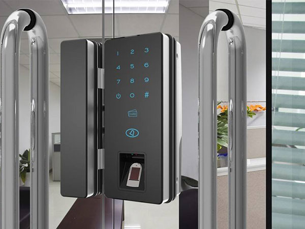 满城24小时上门开锁公司